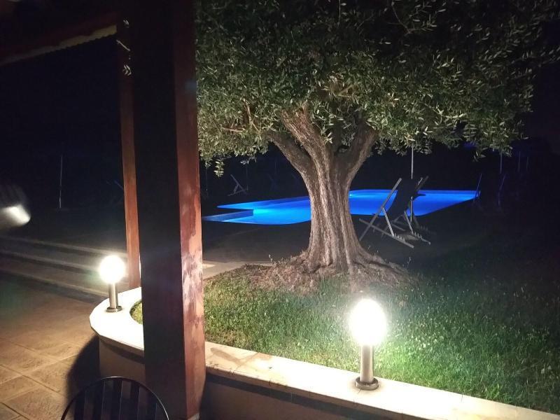 Hotel Villa Aurora ラティーナ エクステリア 写真